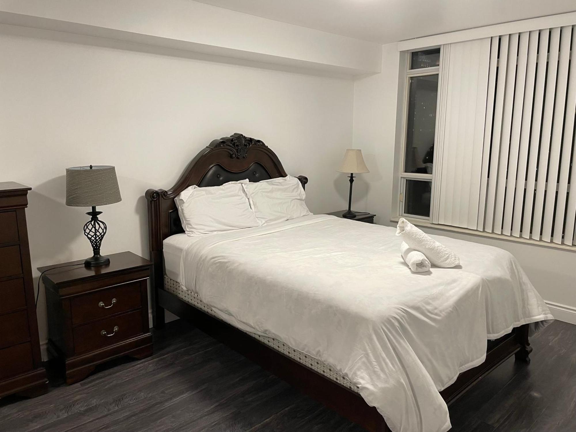 Planurstay ميسيسوجا المظهر الخارجي الصورة